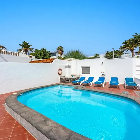 Via Mare By Villa Puerto del Carmen (Lanzarote)
